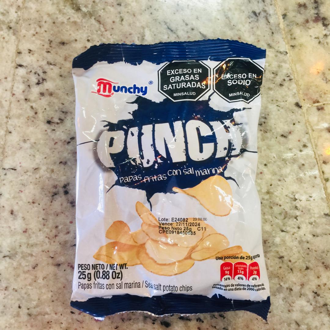PAPAS FRITAS CON SAL MARINA MUNCHY PUNCH 25GR